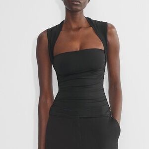 Aritzia contour flourish top in s